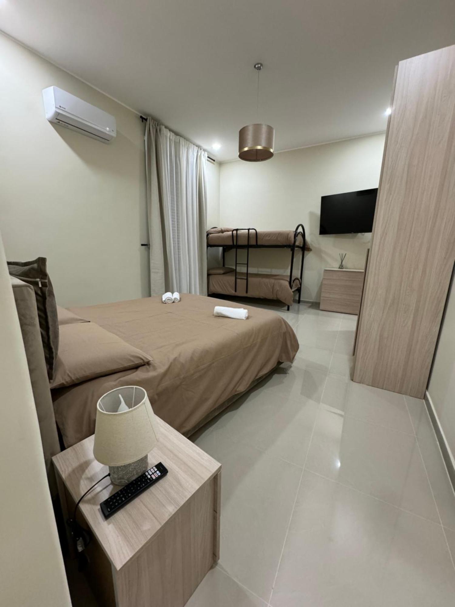 Home Angelo Custode Catania Bagian luar foto